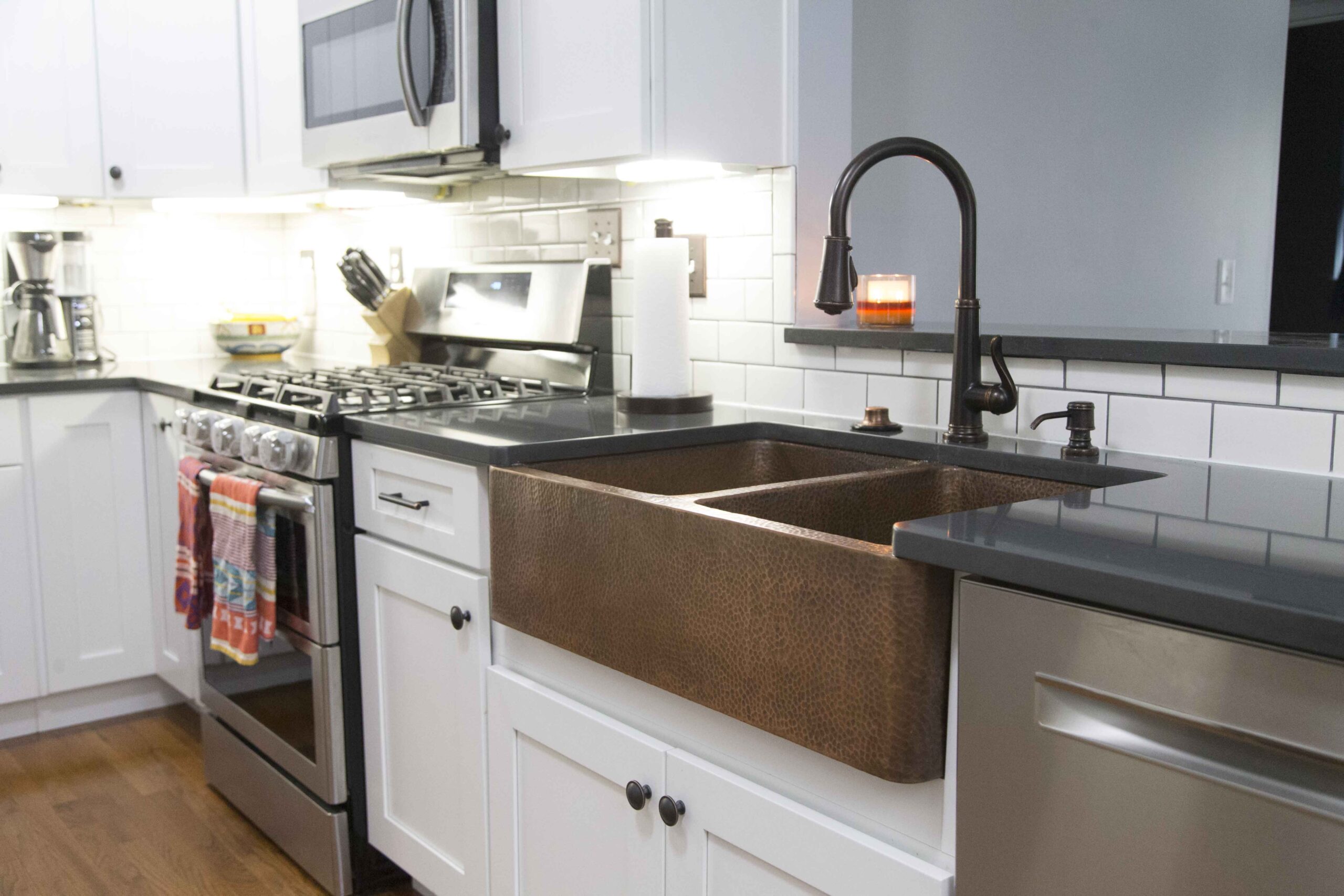 İzmir’de Kırmadan Su Kaçağı Tespiti ile Evde Zarar Yok!